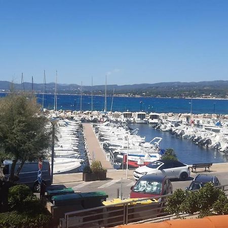 Petit Coin De Paradis Au Soleil Pres De La Mer Saint-Cyr-sur-Mer Luaran gambar