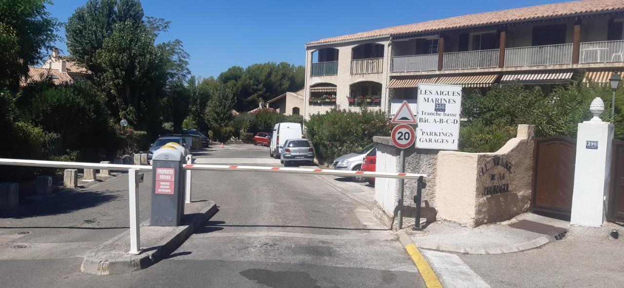 Petit Coin De Paradis Au Soleil Pres De La Mer Saint-Cyr-sur-Mer Luaran gambar